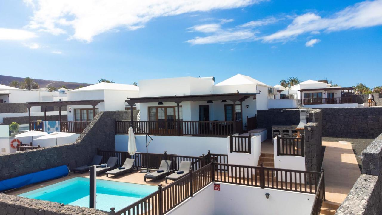 Villa Vista Reina - Luxury 6 Bedroom - Heated Pool- Views - Pool Table - Vista Lobos - Playa Blanca Eksteriør billede
