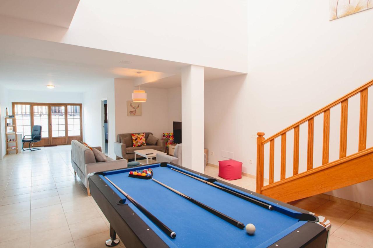 Villa Vista Reina - Luxury 6 Bedroom - Heated Pool- Views - Pool Table - Vista Lobos - Playa Blanca Eksteriør billede